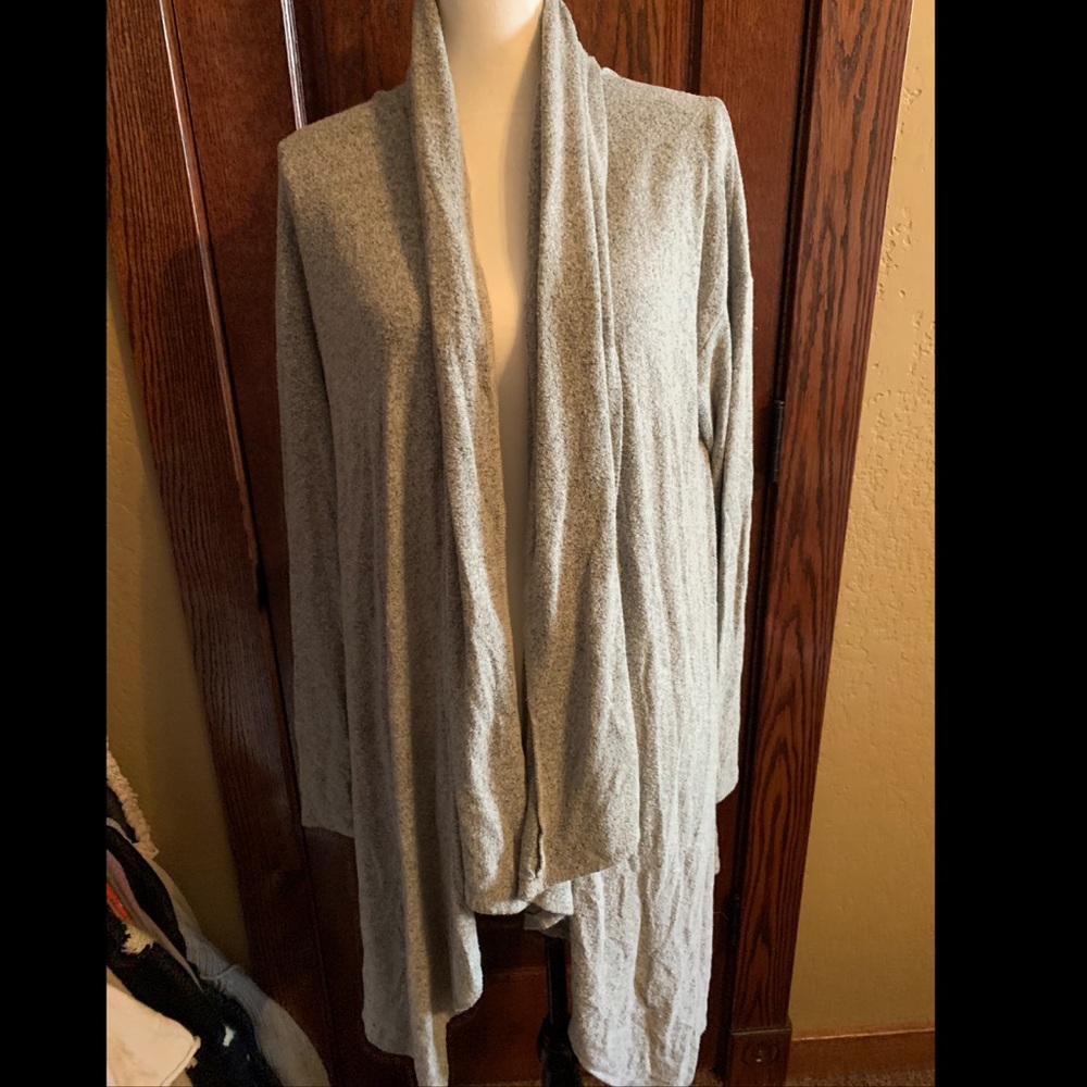 Dillards GB Cardigan